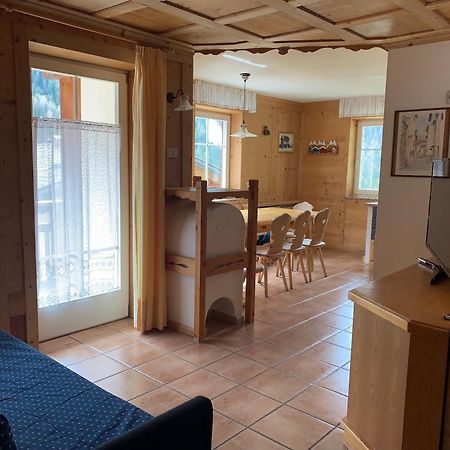 Appartamenti Chalet Orchidea Canazei Buitenkant foto